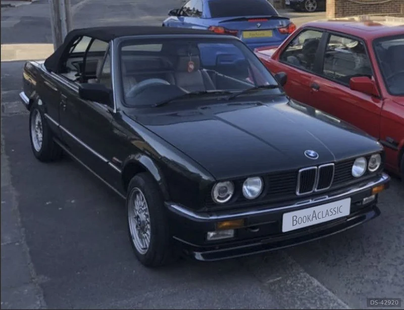 1990 BMW E30 in London 5
