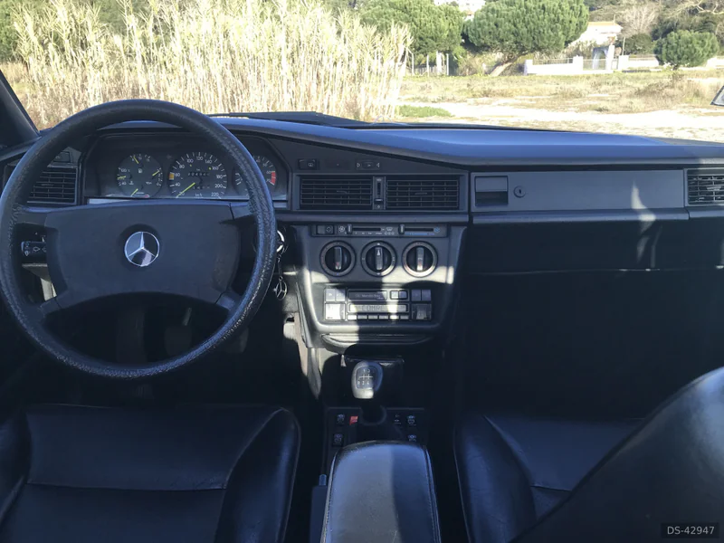 1989 Mercedes-Benz 190E 2.0 in Caldas Da Rainha 6