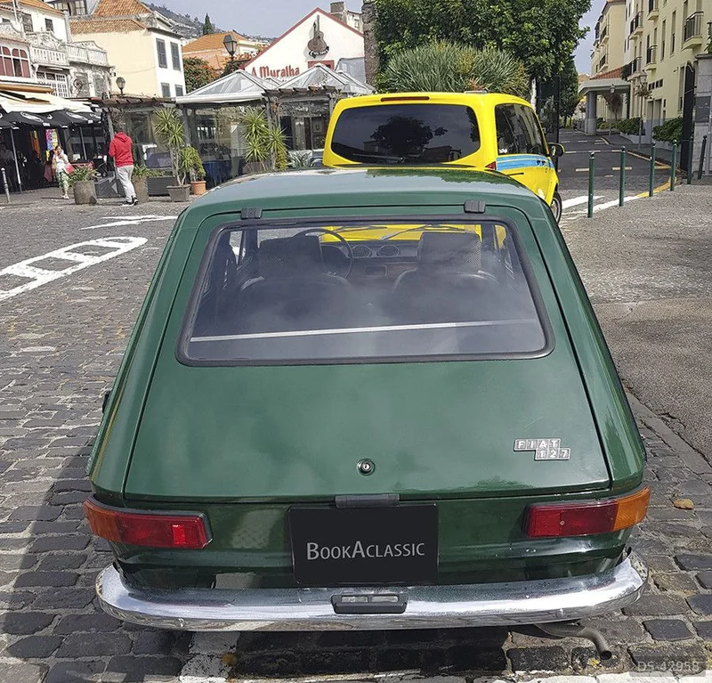 1976 Fiat 127 in Funchal 6