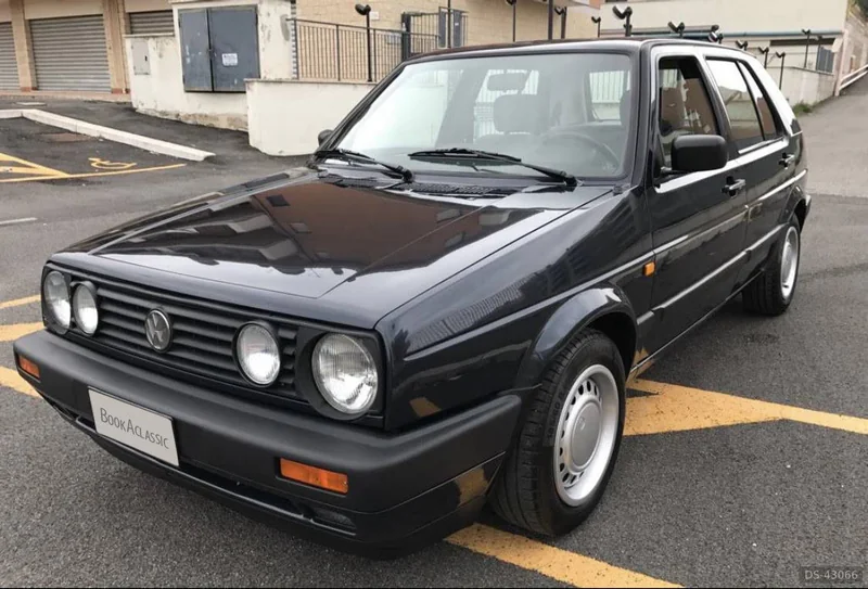 1990 Volkswagen Golf 2 in Roma 1