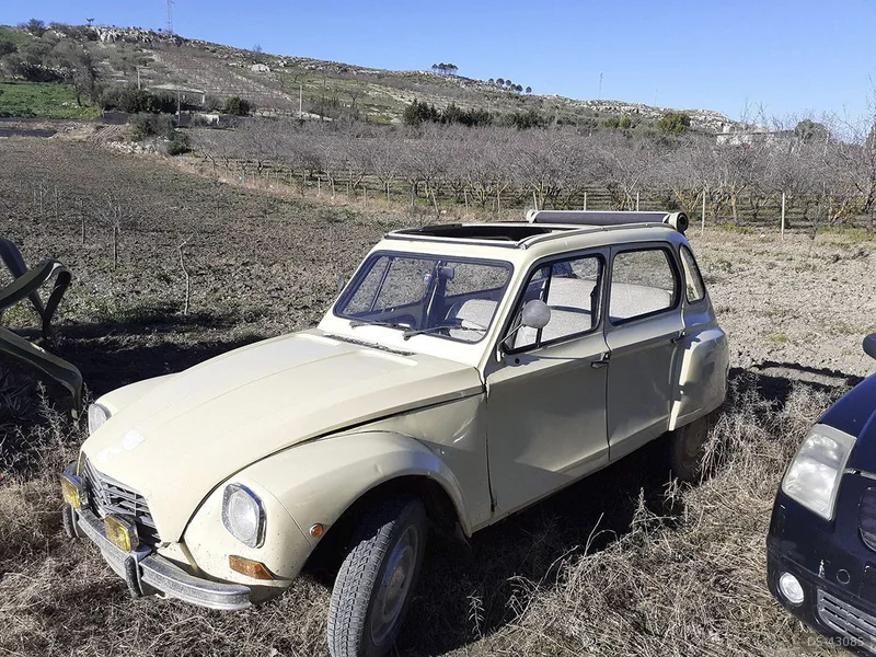 1980 Citroen Dyane 6 in Enna