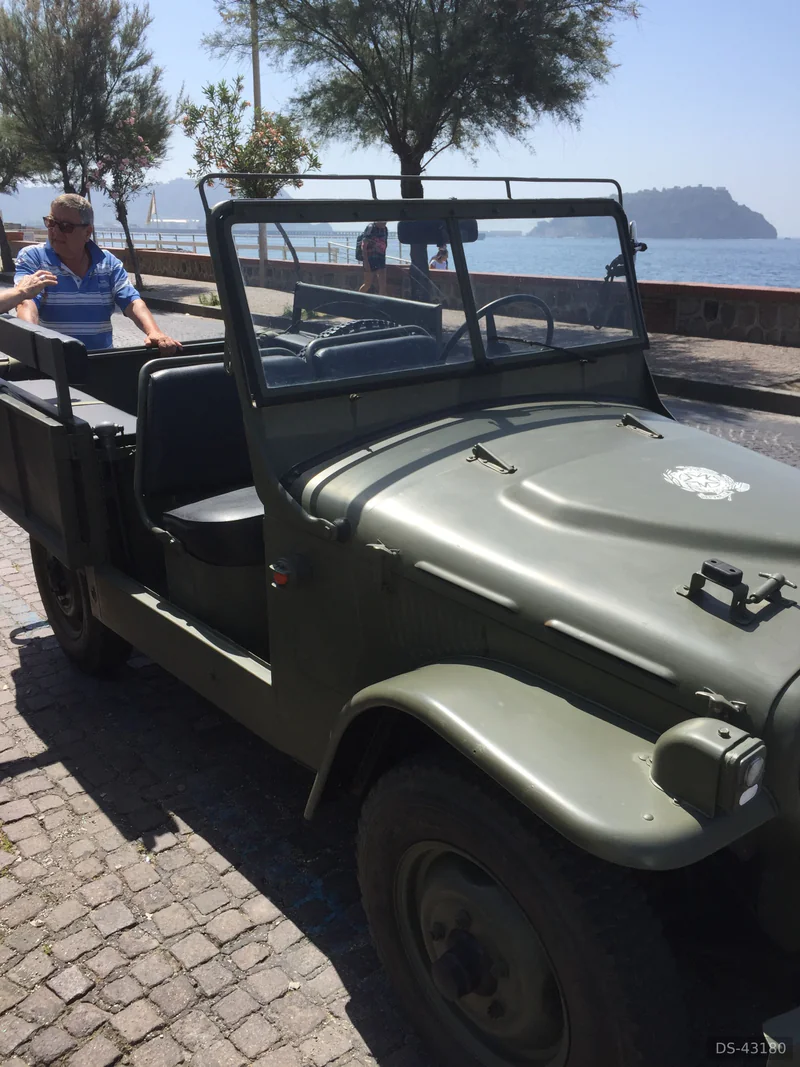 1958 Fiat Campagnola Ar59 in Napoli 2