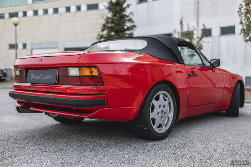 1989 Porsche 944 S2 Cabrio in Viseu 3