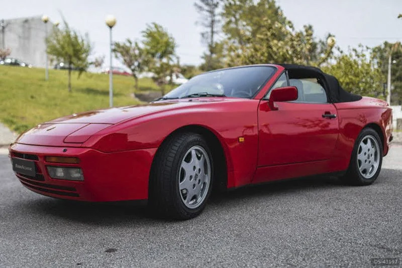 1989 Porsche 944 S2 Cabrio in Viseu 2