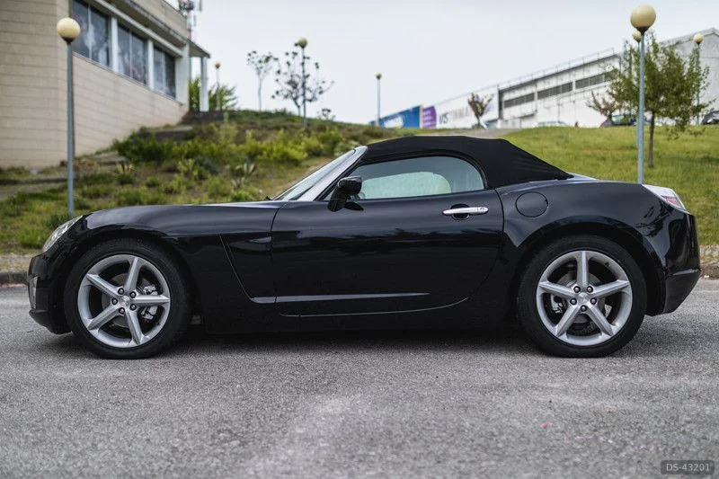 2007 Opel Gt in Viseu 2