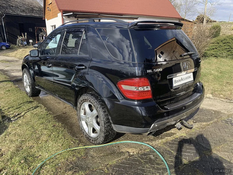 2007 Mercedes-Benz Ml500 in Brniště 2