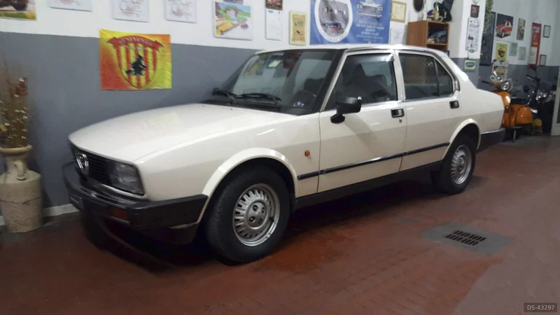 1983 Alfa Romeo Alfetta in Benevento 4