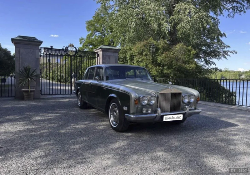 1974 Rolls-Royce Silver Shadow in Stockholm 4