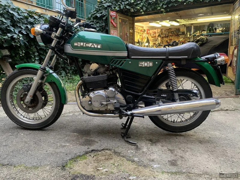 1976 Ducati Gtl 500 in Firenze 4