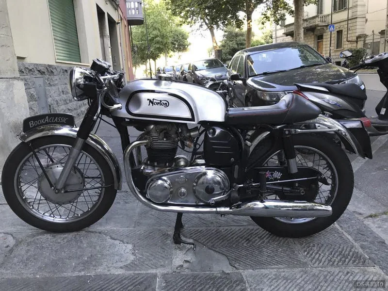 1966 Norton Atlas 750 in Florence 4