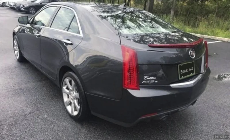 2013 Cadillac Srx in Stupava 4
