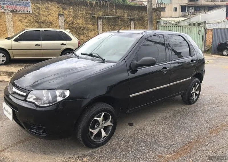 2010 Fiat Palio Fire Economy in Santa Luzia