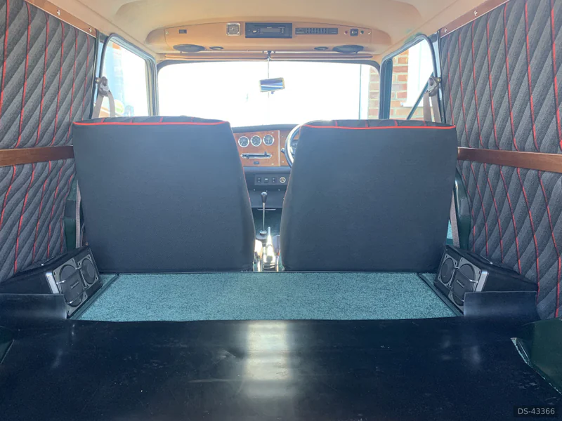 1973 Mini Morris Mini Van in St Albans 6