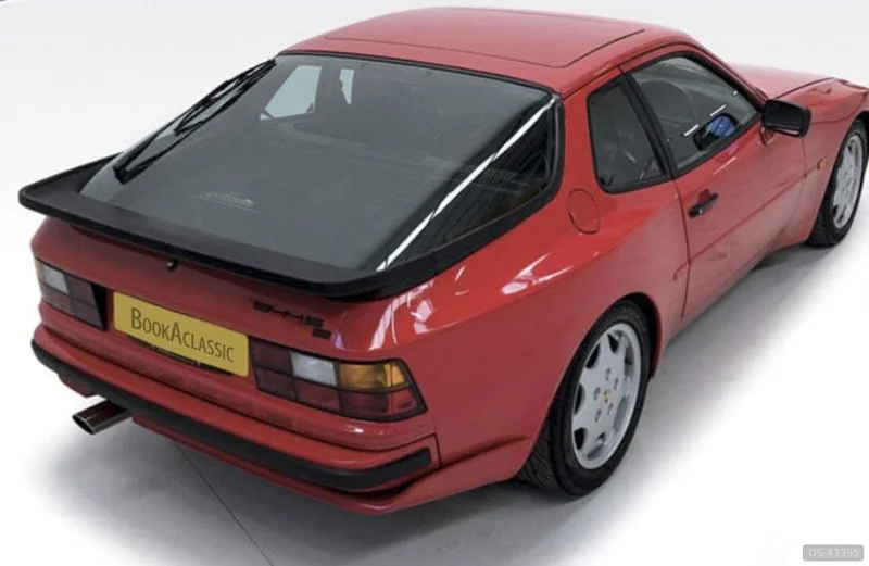 1989 Porsche 944 in London 4