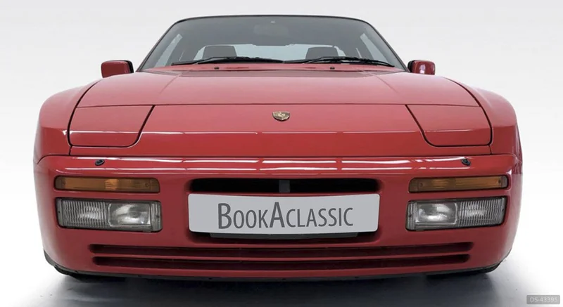 1989 Porsche 944 in London 2