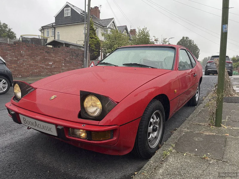 1983 Porsche 924 in Penarth