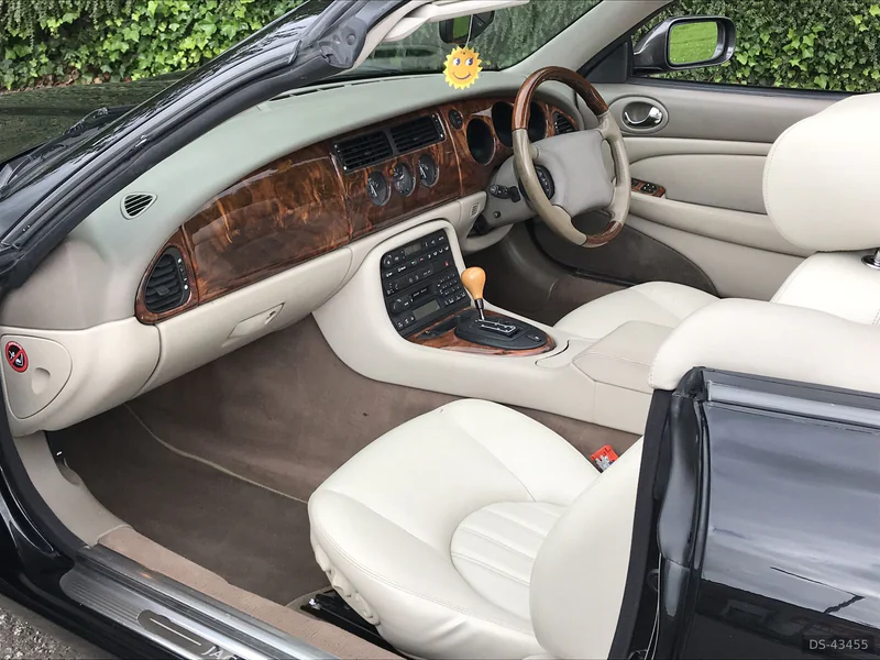 1999 Jaguar Xk8 Convertible in Glasgow 5