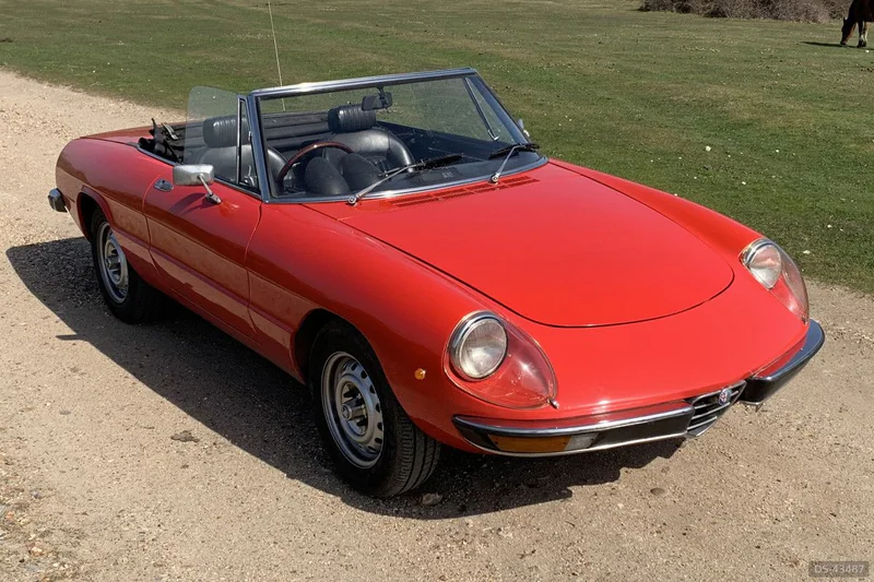 1972 Alfa Romeo Spider in Romsey 3