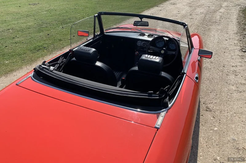 1972 Alfa Romeo Spider in Romsey 8