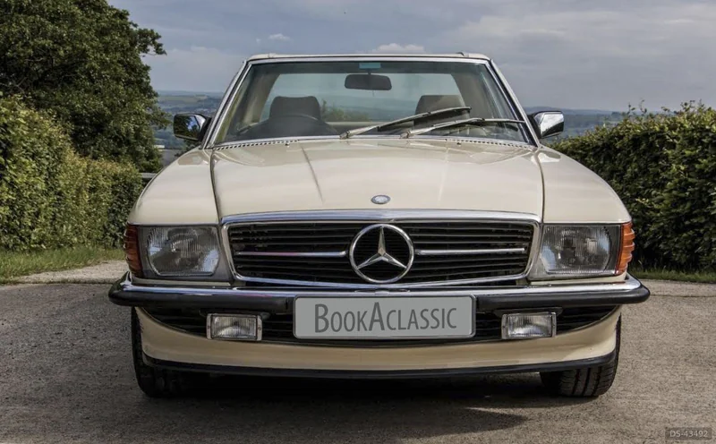 1989 Mercedes-Benz 300sl in Presotn 9