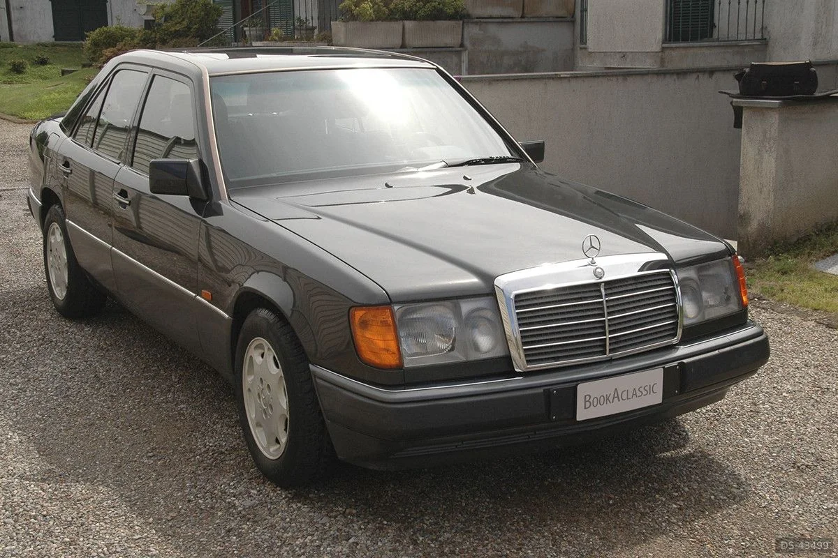 1992 Mercedes-Benz 200e