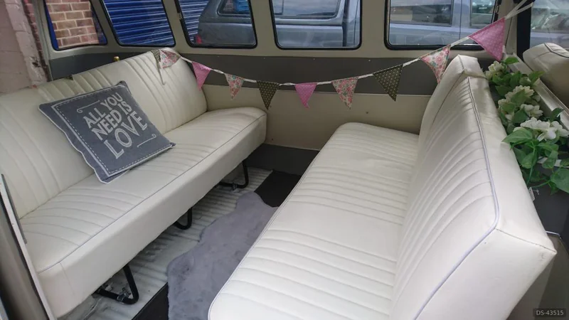 1975 Volkswagen Split Screen Campervan in Leicester 5