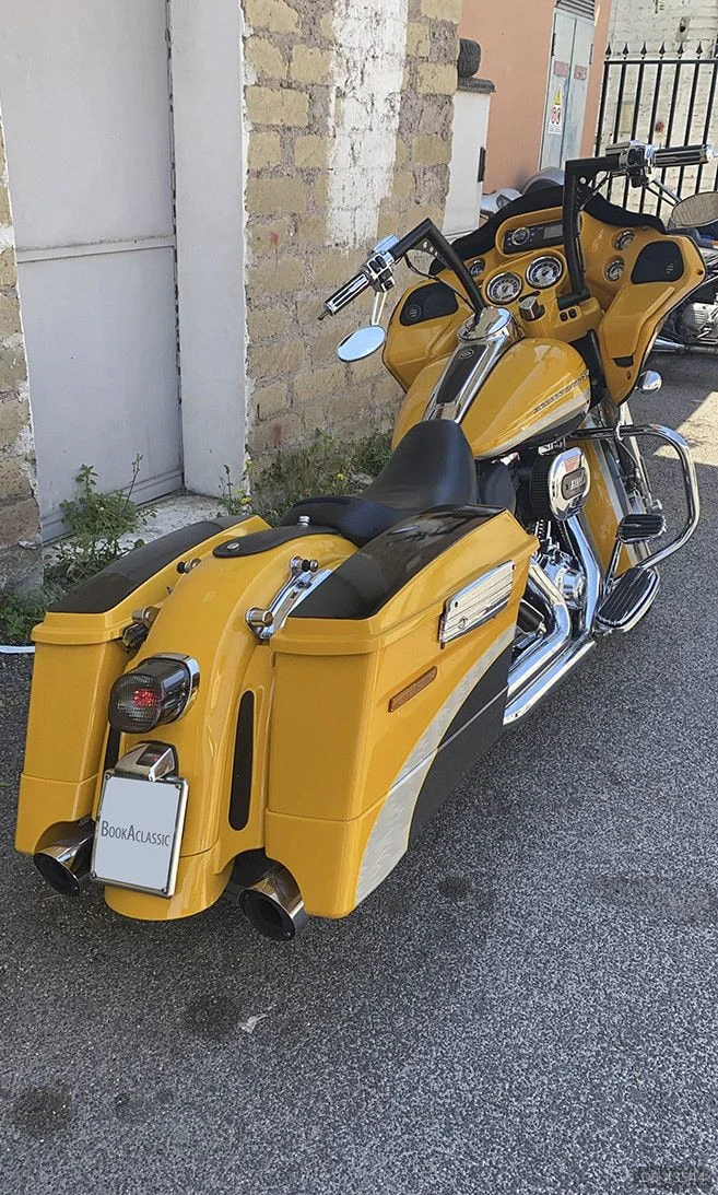 2009 Harley-Davidson Road Glide Cvo in Roma 2