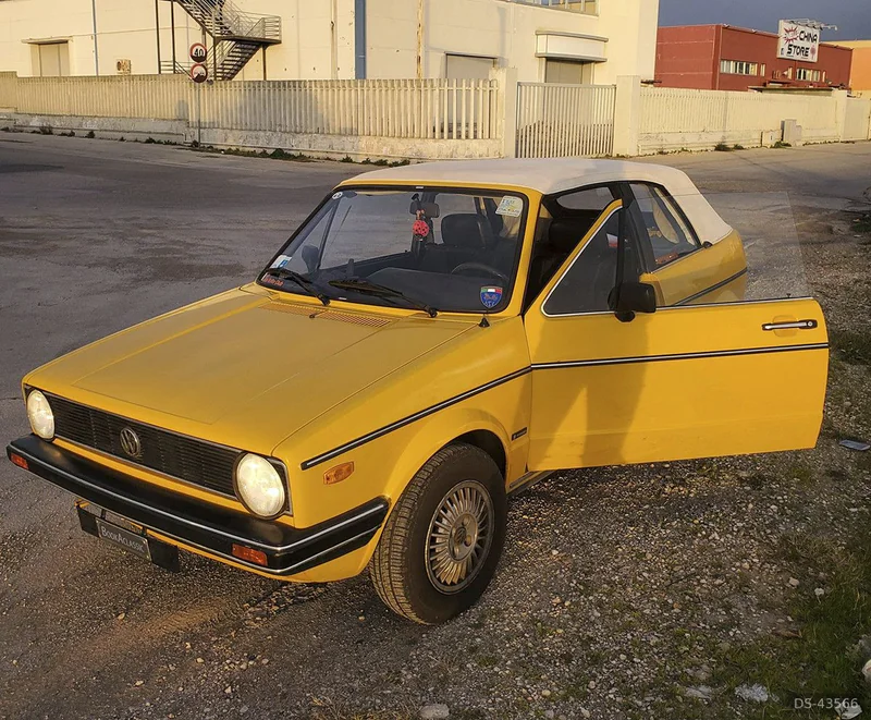 1981 Volkswagen Golf Cabrio Gls in San Giorgio Ionico 1