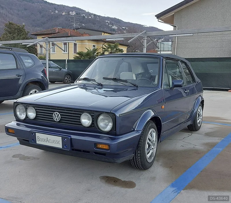 1990 Volkswagen Golf Cabriolet in Milano 6