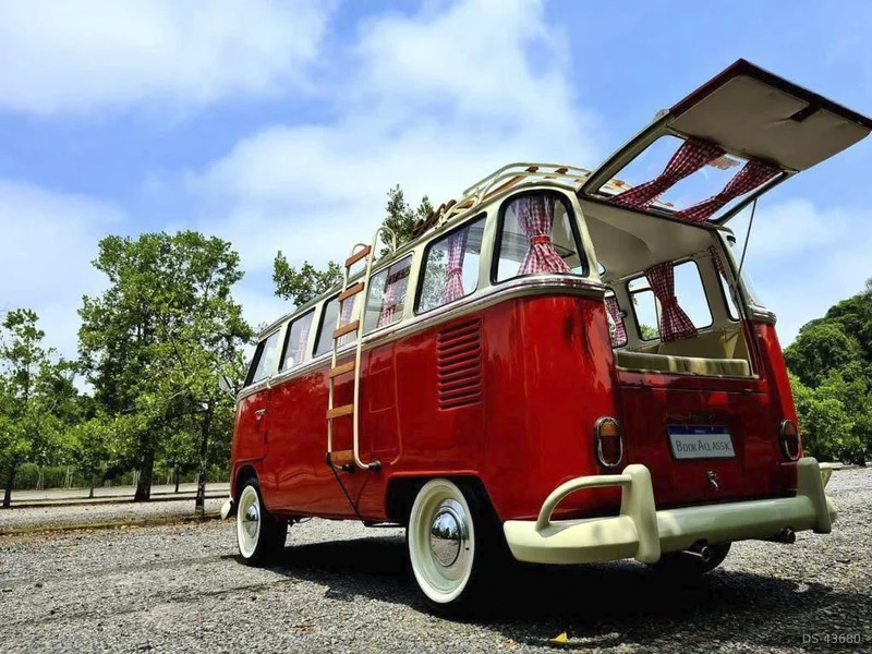 1973 Volkswagen Kombi in Rio De Janeiro 2