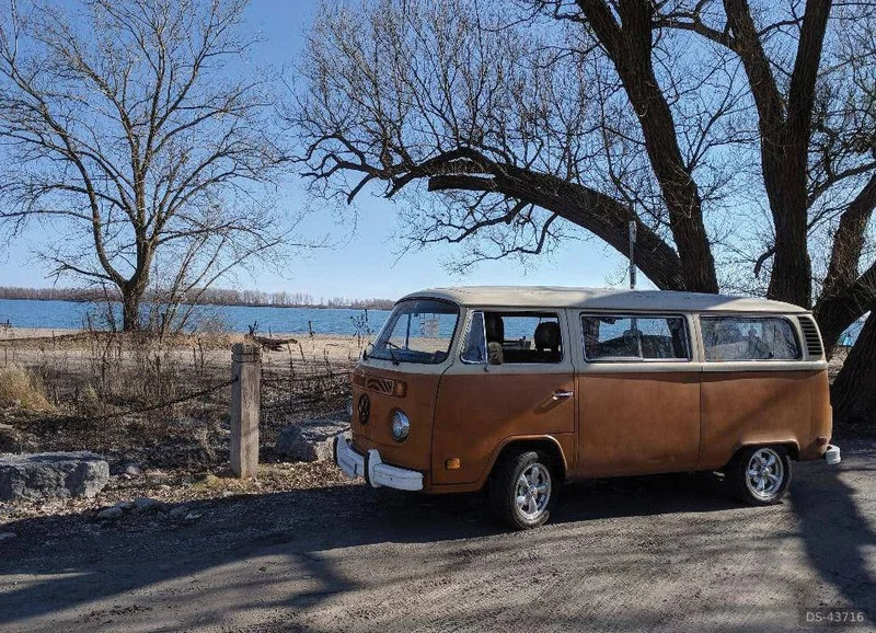 1978 Volkswagen Bus in Toronto 2