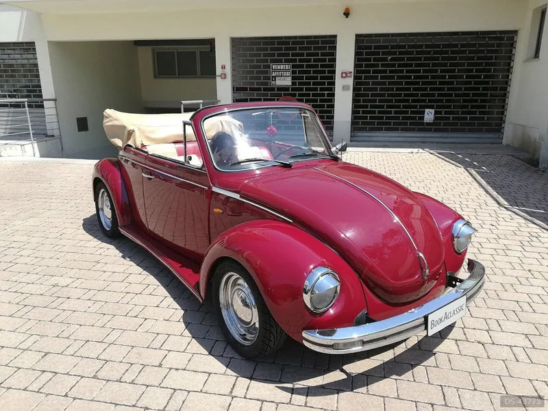 1974 Volkswagen Maggiolone Cabriolet in Ortona 3