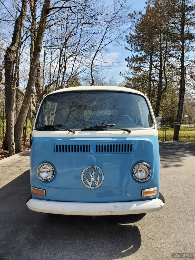 1968 Volkswagen Bus in Toronto 2