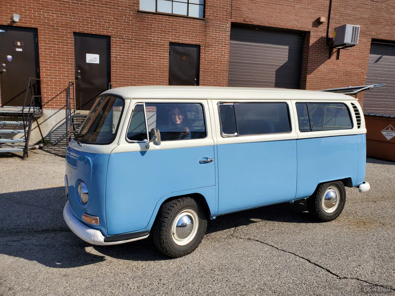 1968 Volkswagen Bus in Toronto 5