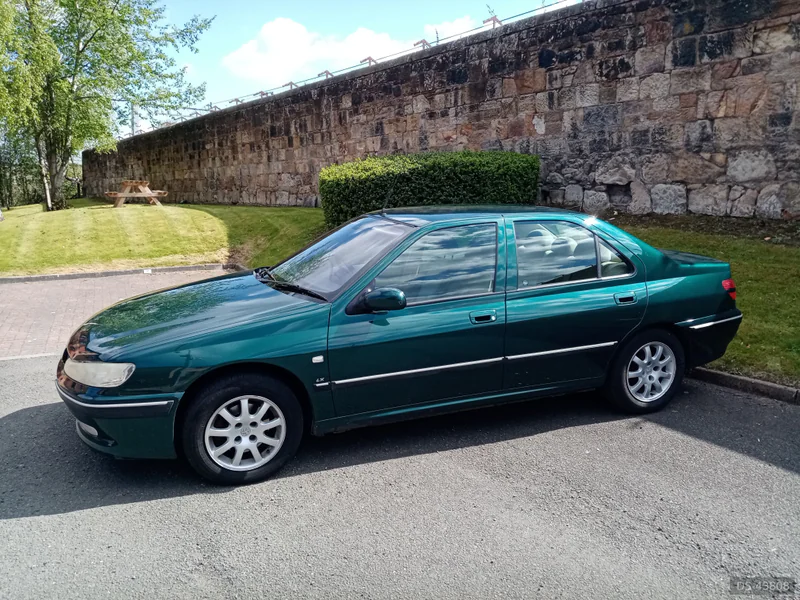 2002 Peugeot 406 in Glasgow 2