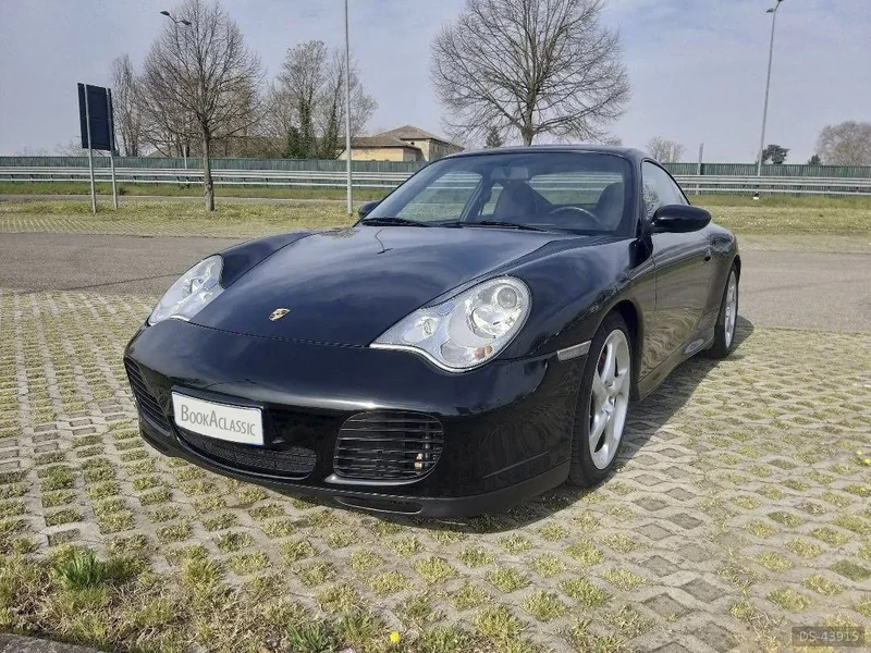 2002 Porsche 996 4s in Parma