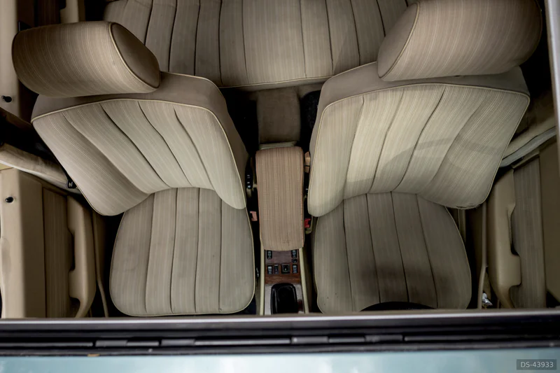 1985 Mercedes-Benz W124 in łódź 6