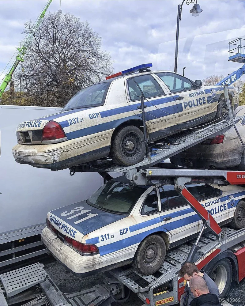1995 Ford Crown Victoria Police Interceptor in London 4