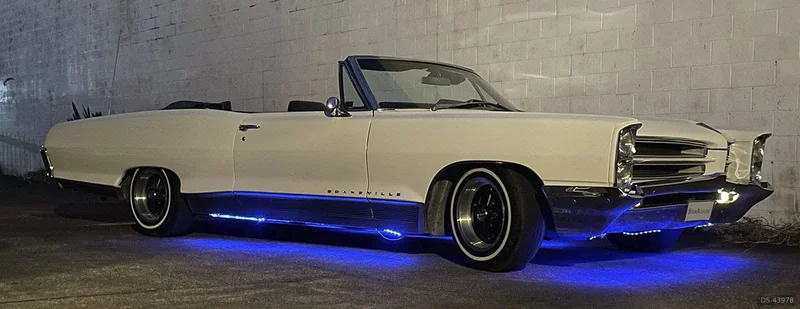 1966 Pontiac Bonneville Brougham in Auckland 2