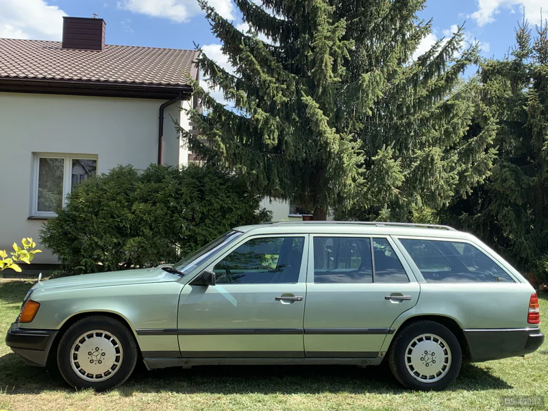 1988 Mercedes-Benz W124 in łódź 4