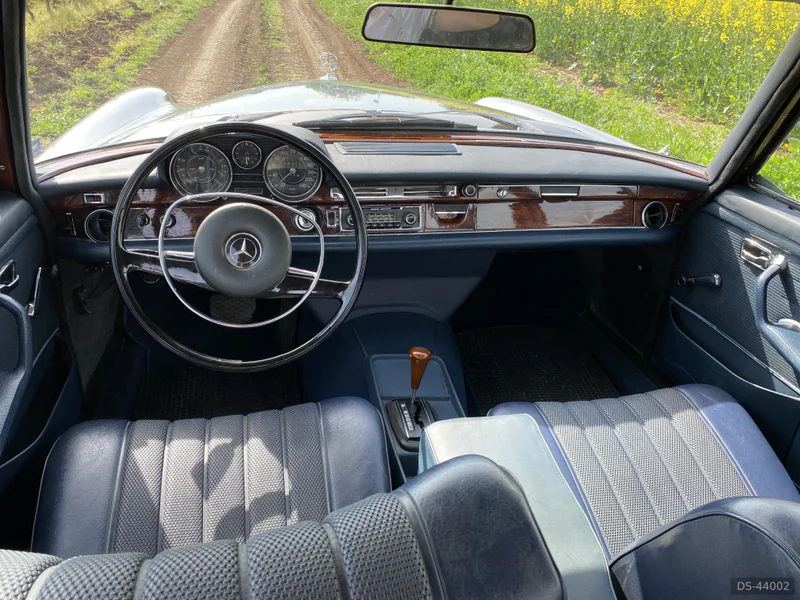 1970 Mercedes-Benz W108 in Пловдив 10