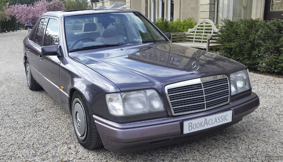 1994 Mercedes-Benz E 220