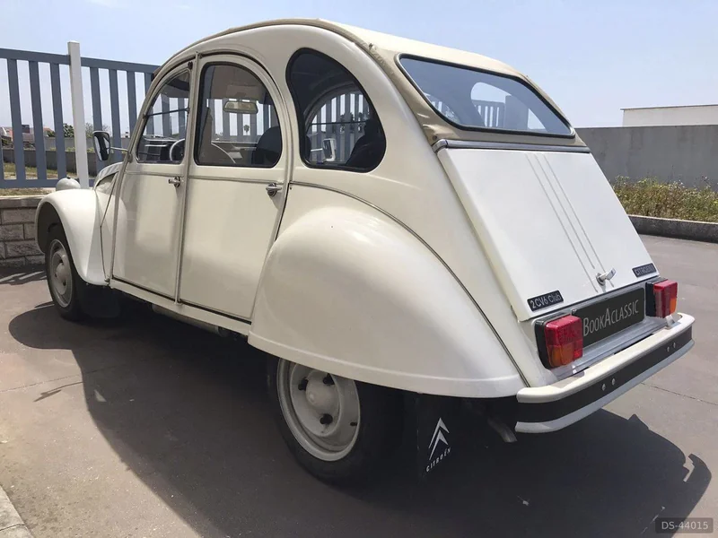 1984 Citroen 2cv in Monte Real 4