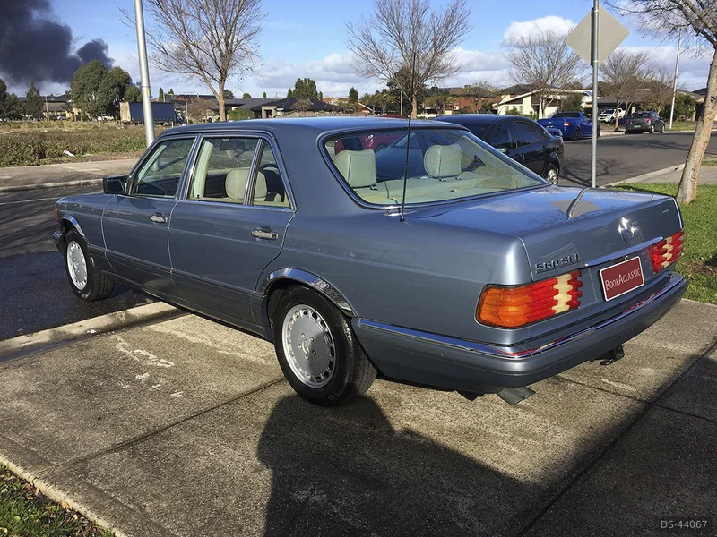 1986 Mercedes-Benz 560 Sel in Lalor 7
