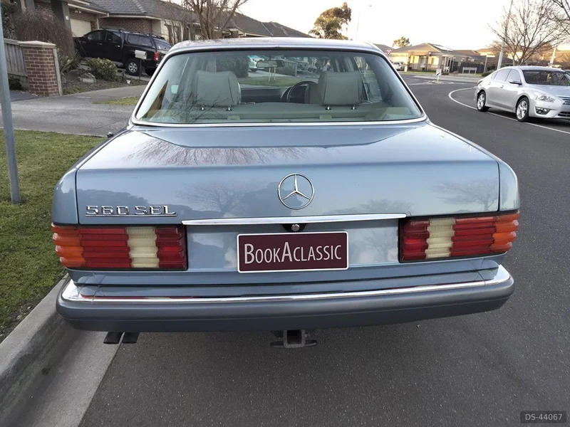 1986 Mercedes-Benz 560 Sel in Lalor 2