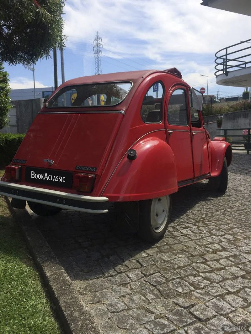 1985 Citroen 2cv in Guimarães 5