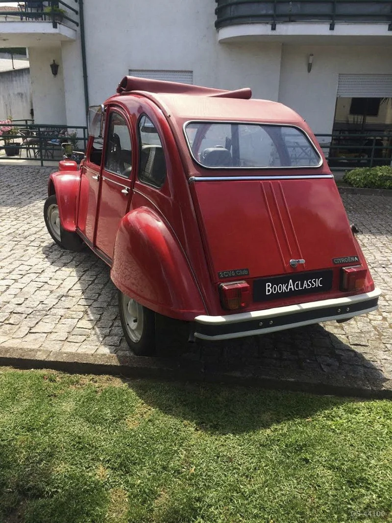 1985 Citroen 2cv in Guimarães 4