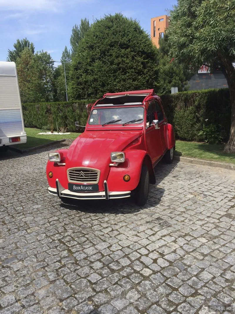 1985 Citroen 2cv in Guimarães 2