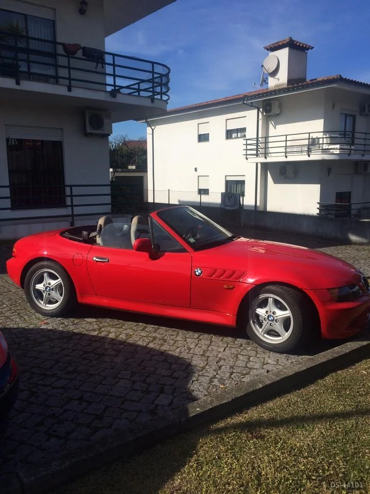1996 BMW Z3 Roadstar in Guimarães 2