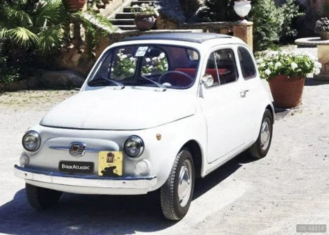 1969 Fiat 500 F in Palermo 3